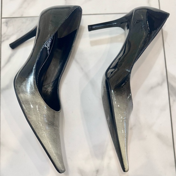 🖤🩶 Carlos Patent Leather Ombré Heels! - Picture 7 of 10